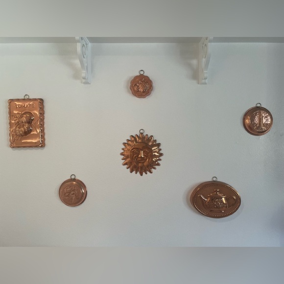 6 Vintage Wall Hanger Art Decor.
